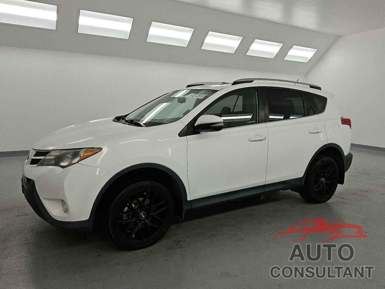 TOYOTA RAV4 2015 - JTMRFREV4FD116298