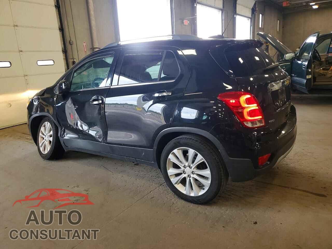 CHEVROLET TRAX 2017 - 3GNCJMSB8HL189695