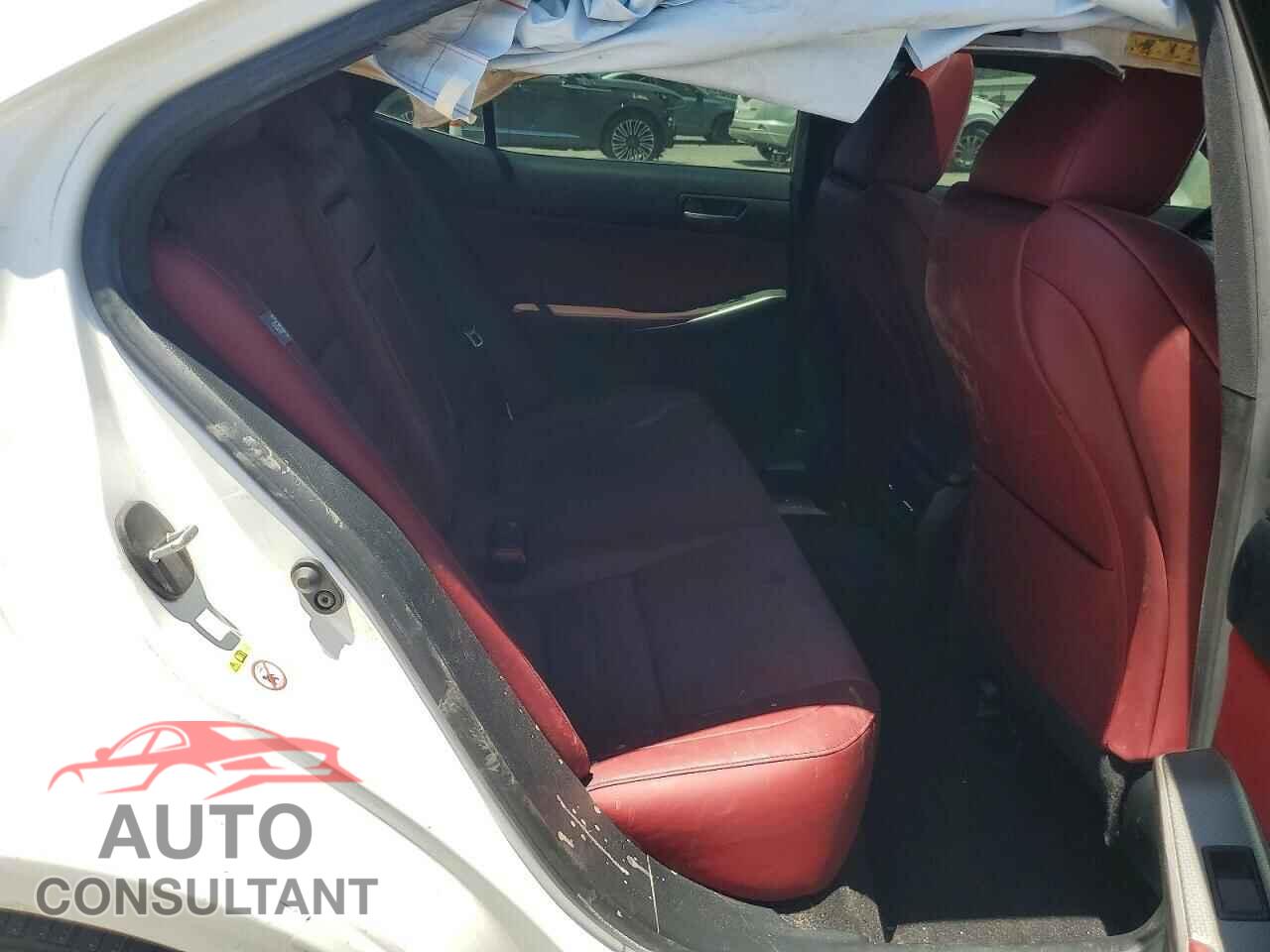 LEXUS IS 2017 - JTHBA1D23H5055319