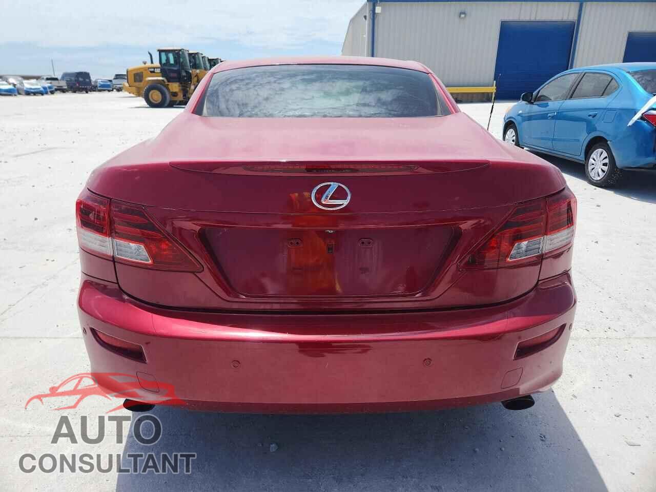 LEXUS IS 2012 - JTHFF2C21C2522886