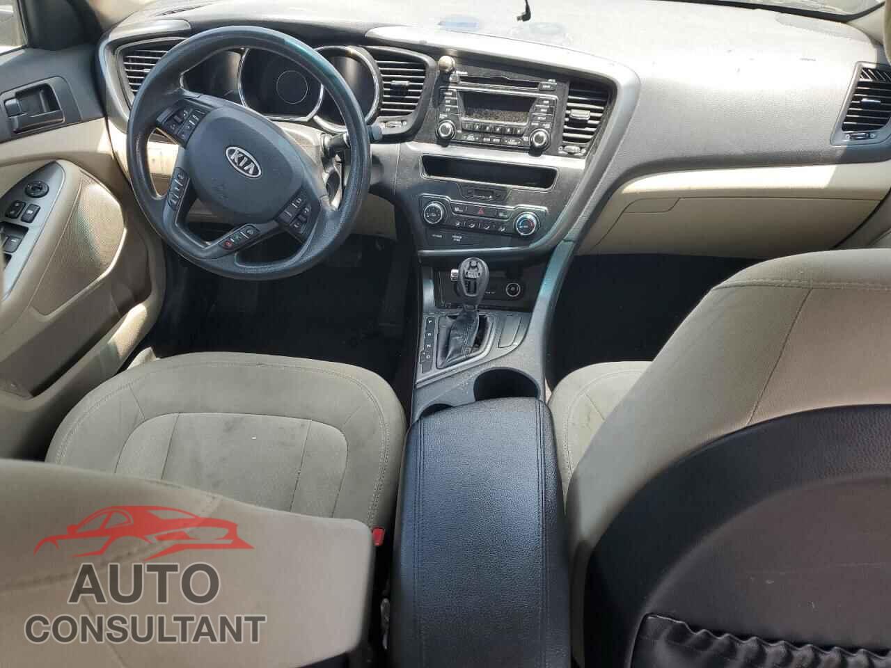 KIA OPTIMA 2011 - KNAGM4A72B5117877