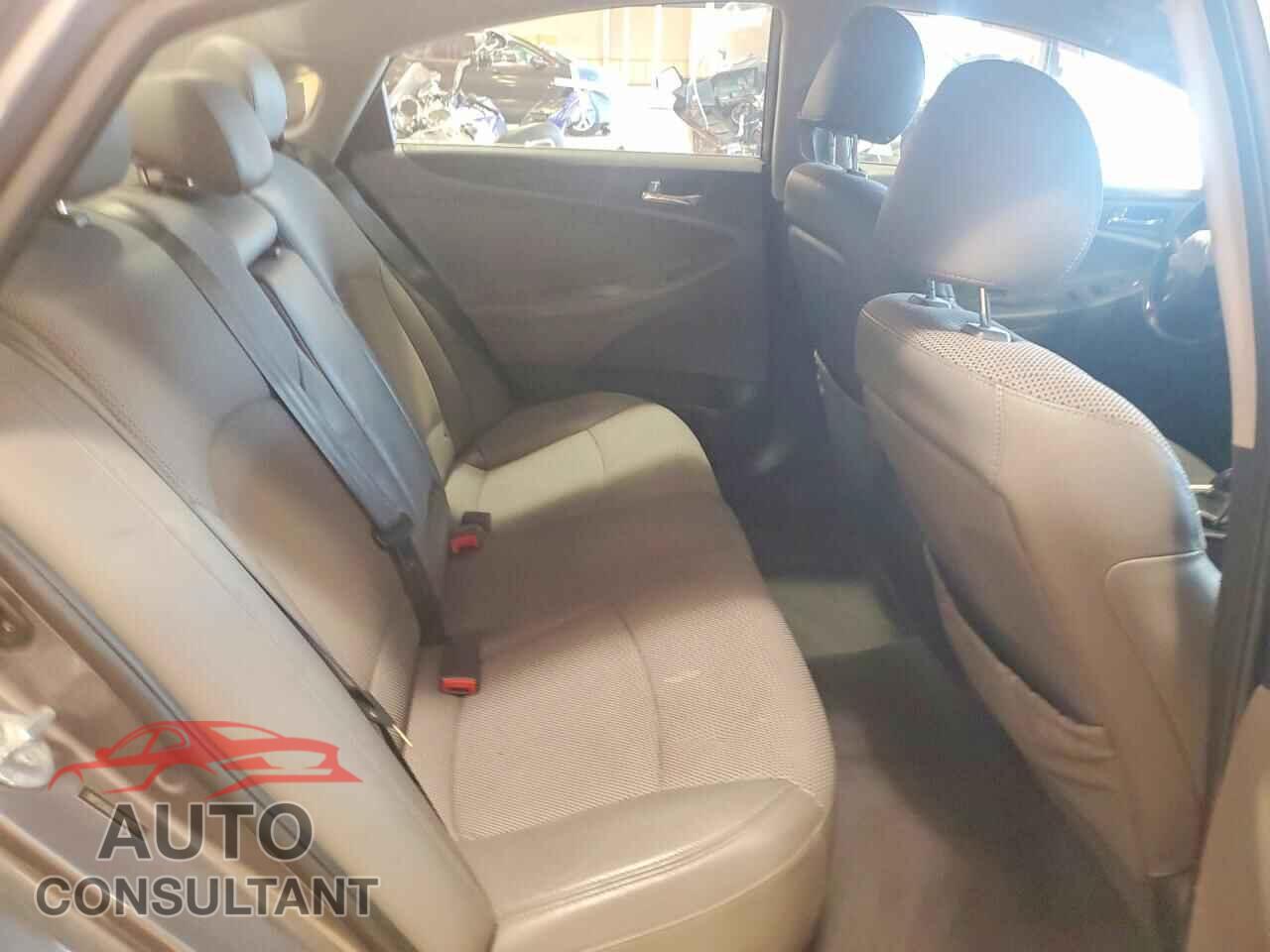 HYUNDAI SONATA 2012 - 5NPEC4AC3CH367771