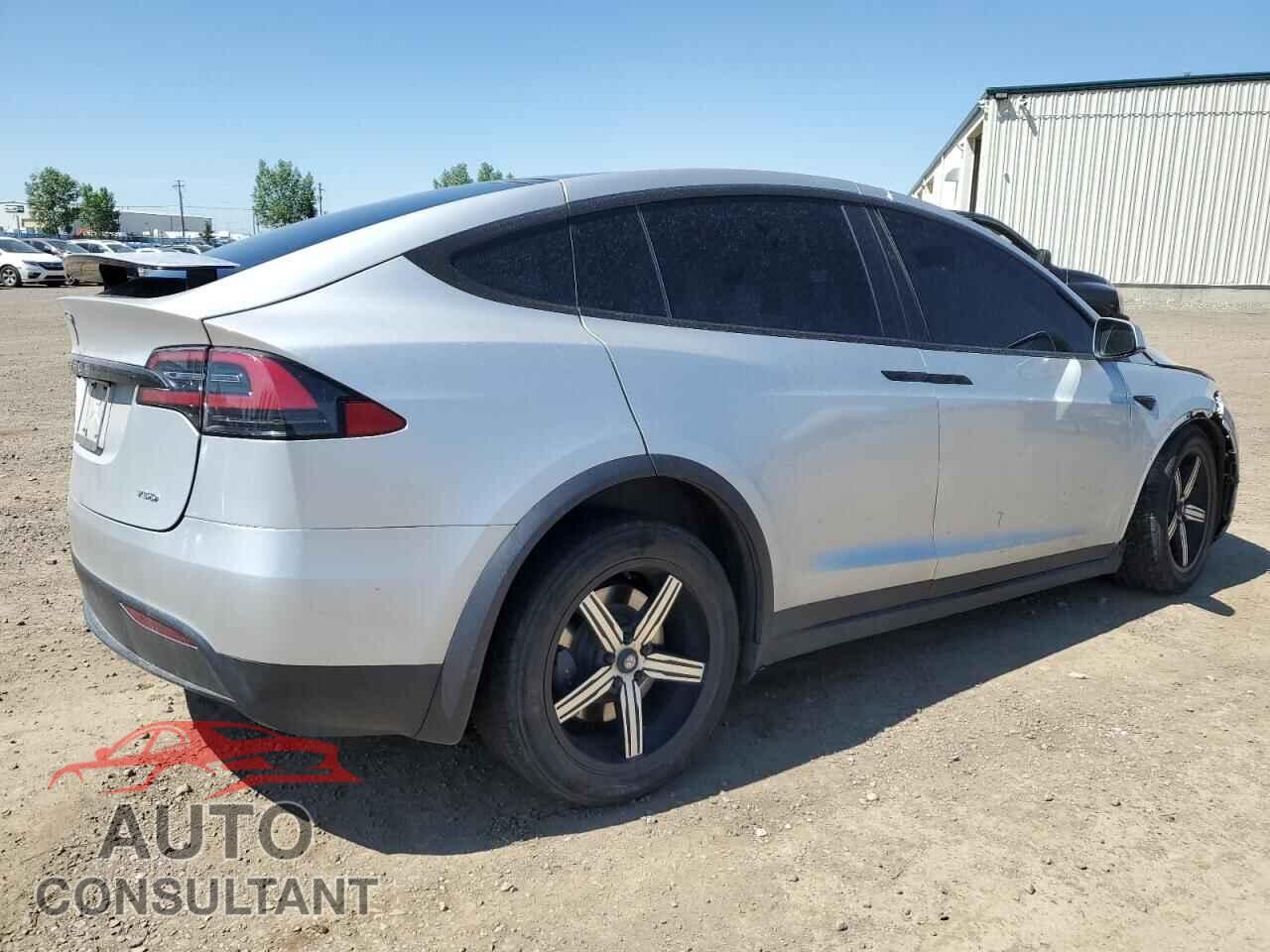 TESLA MODEL X 2017 - 5YJXCBE27HF075593
