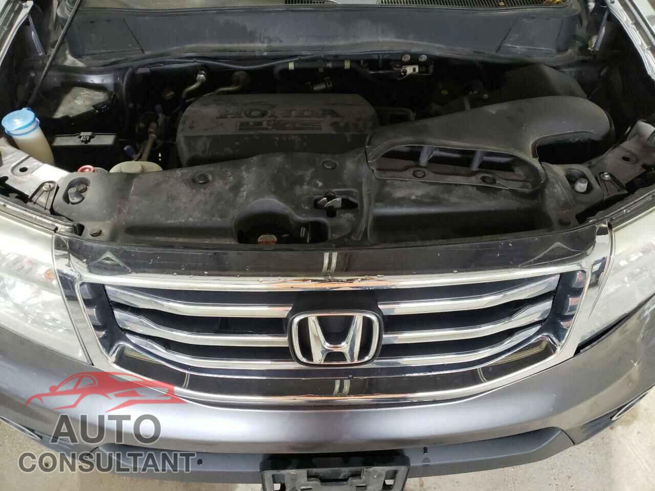 HONDA PILOT 2015 - 5FNYF4H36FB070393