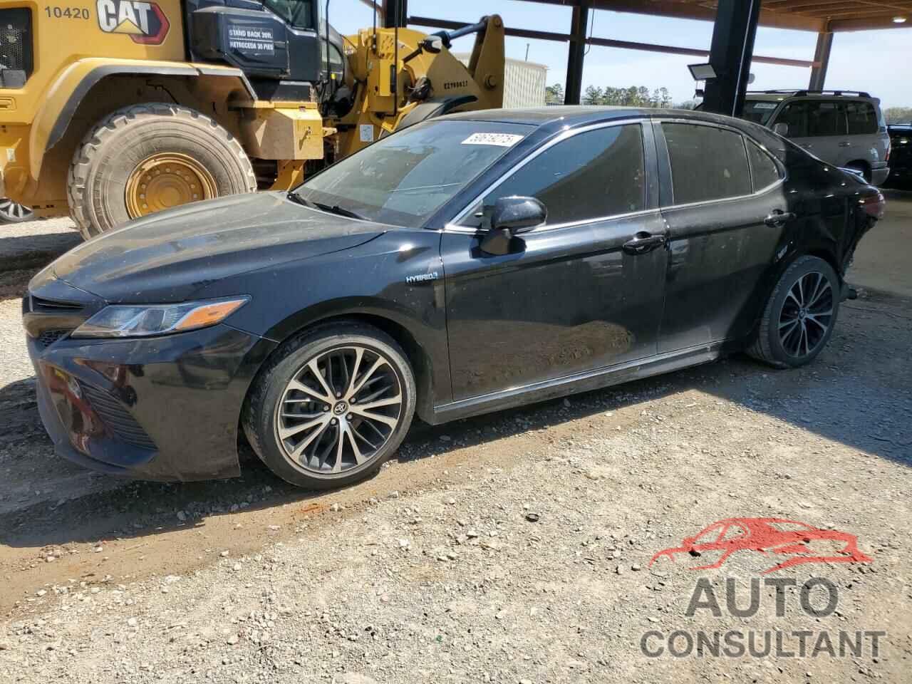 TOYOTA CAMRY 2018 - 4T1B21HK5JU505620