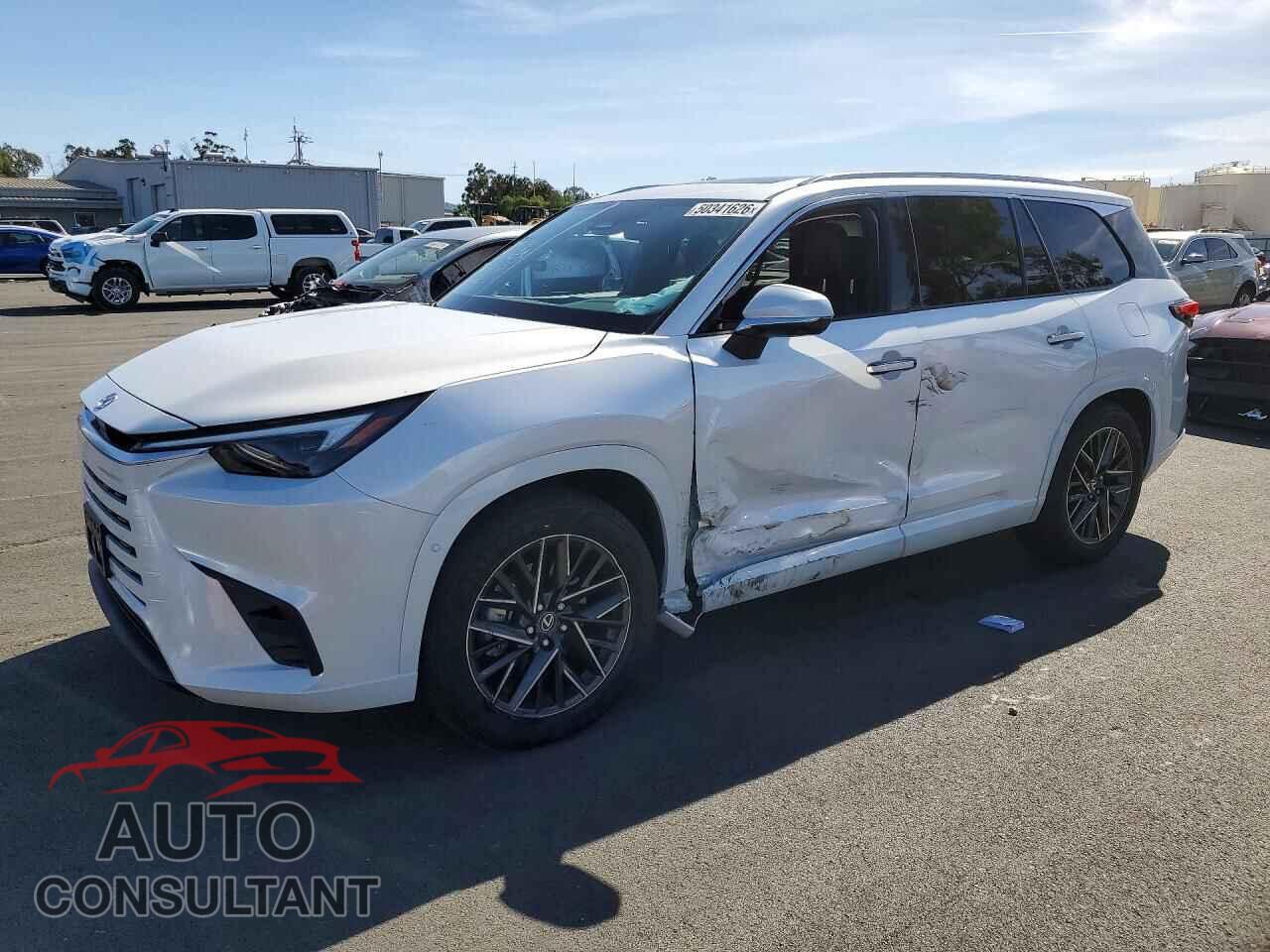 LEXUS UNKNOWN 2025 - 5TDAAAA66SS015502