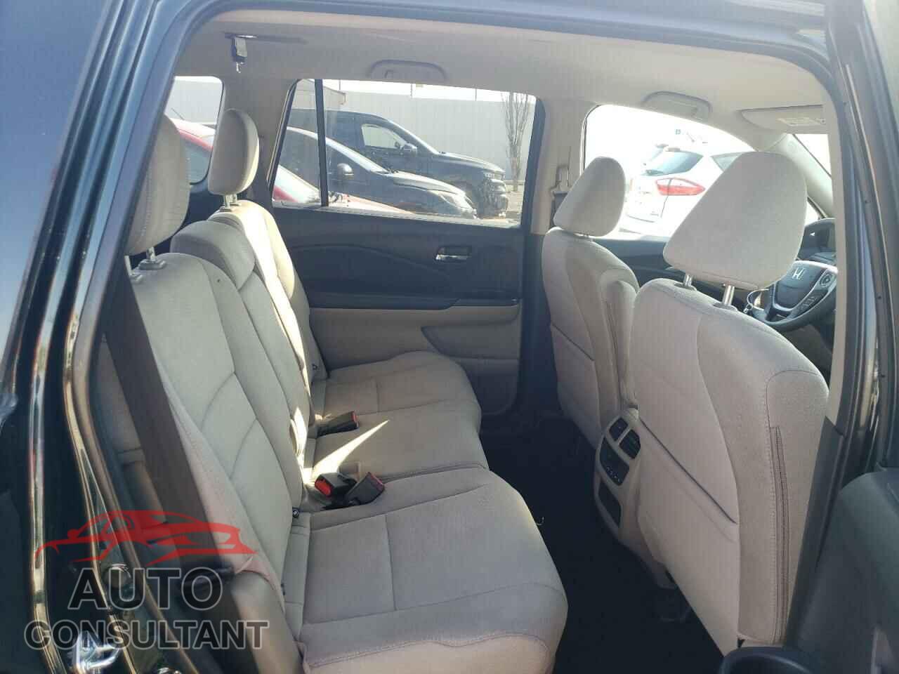 HONDA PILOT 2016 - 5FNYF6H34GB003207