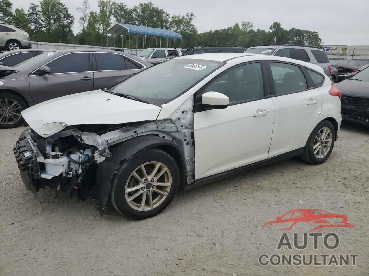 FORD FOCUS 2018 - 1FADP3K23JL319136