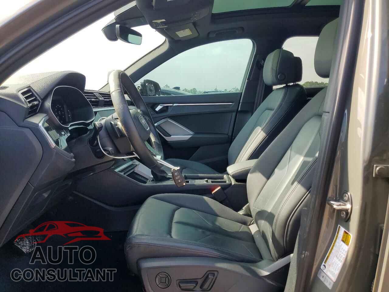 AUDI Q3 2021 - WA1DECF35M1141291