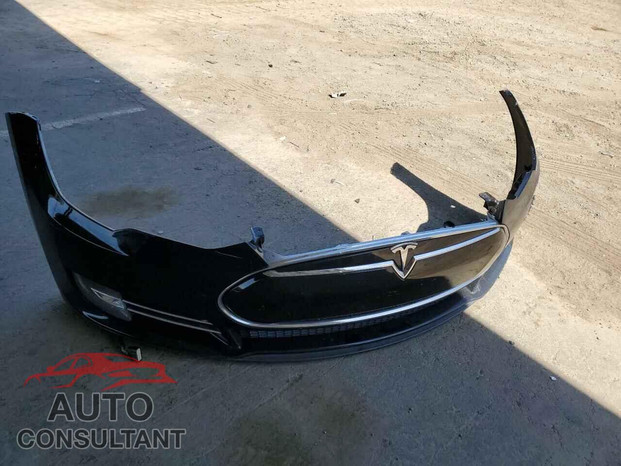 TESLA MODEL S 2013 - 5YJSA1CG9DFP14799