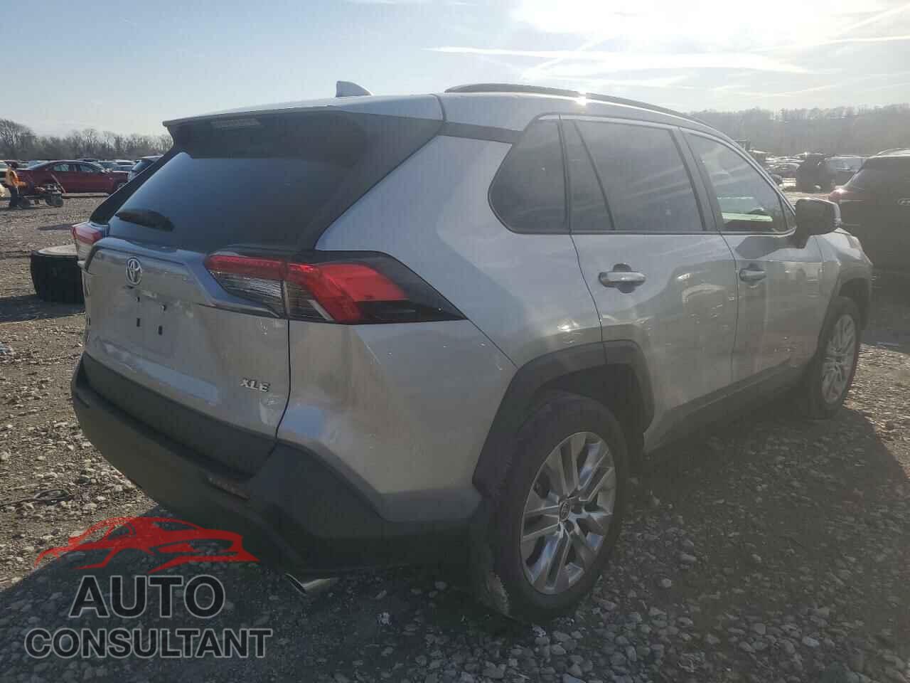 TOYOTA RAV4 2021 - 2T3C1RFV4MC123840
