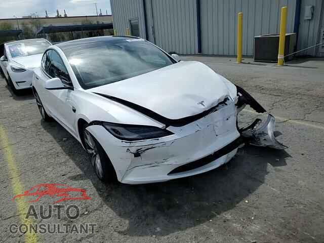 TESLA MODEL 3 2024 - 5YJ3E1EA6RF822676