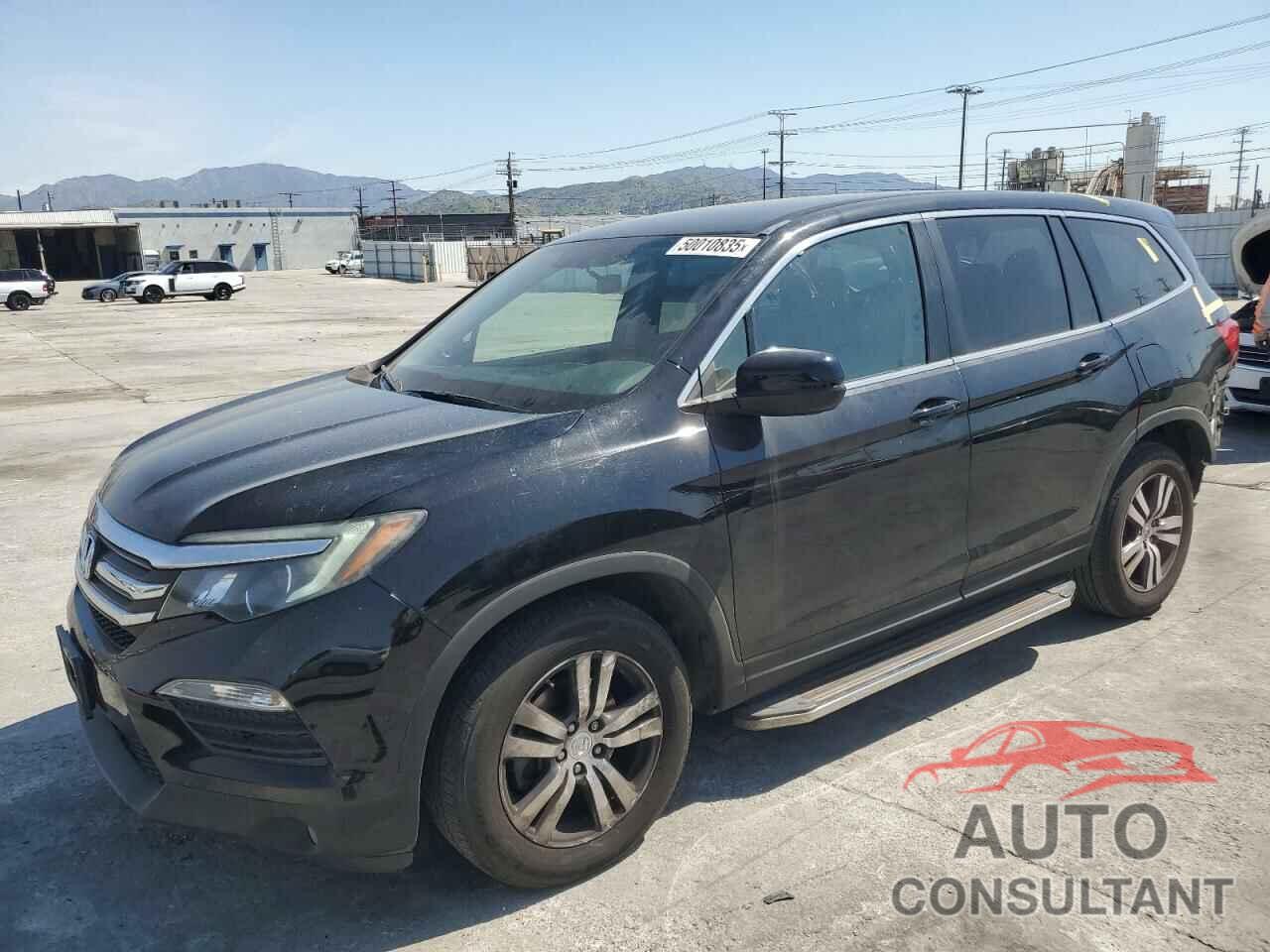 HONDA PILOT 2017 - 5FNYF5H32HB029901