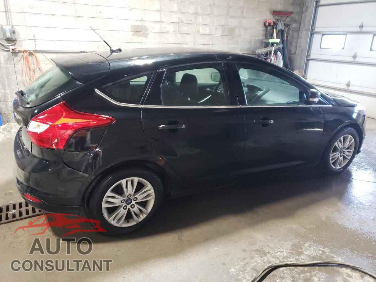 FORD FOCUS 2012 - 1FAHP3M2XCL344360