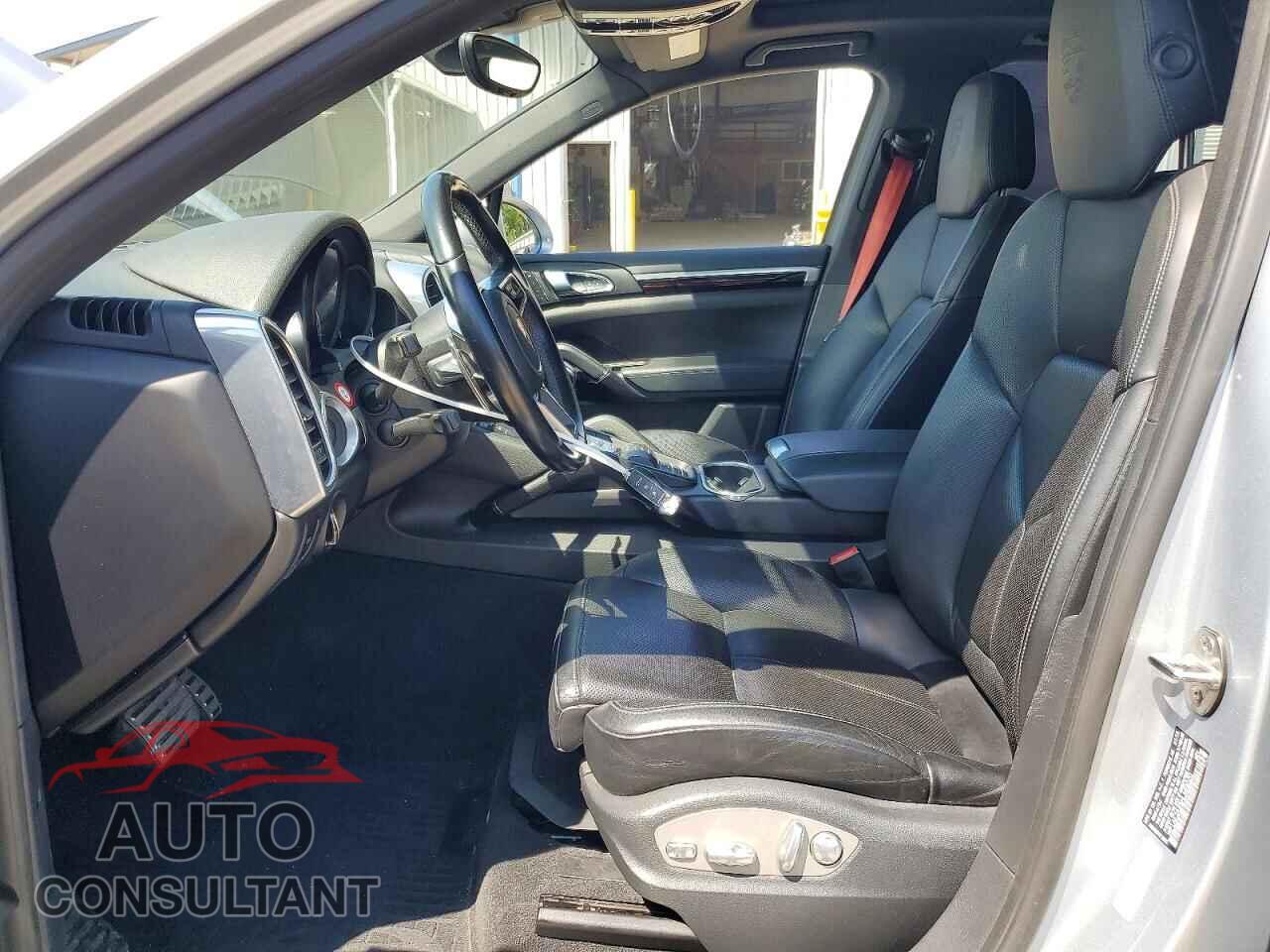 PORSCHE CAYENNE 2017 - WP1AE2A25HLA69020