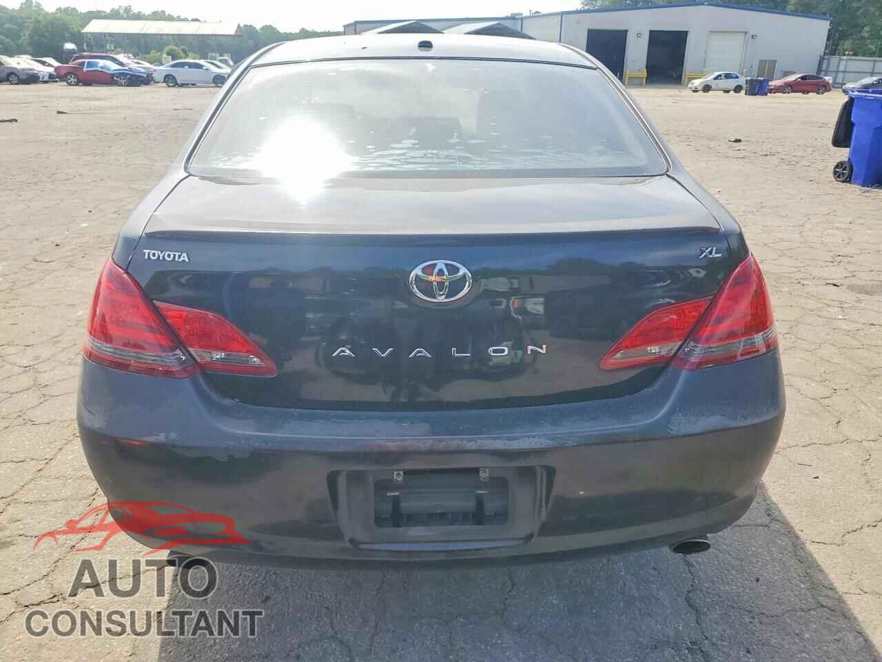 TOYOTA AVALON 2010 - 4T1BK3DB8AU357447