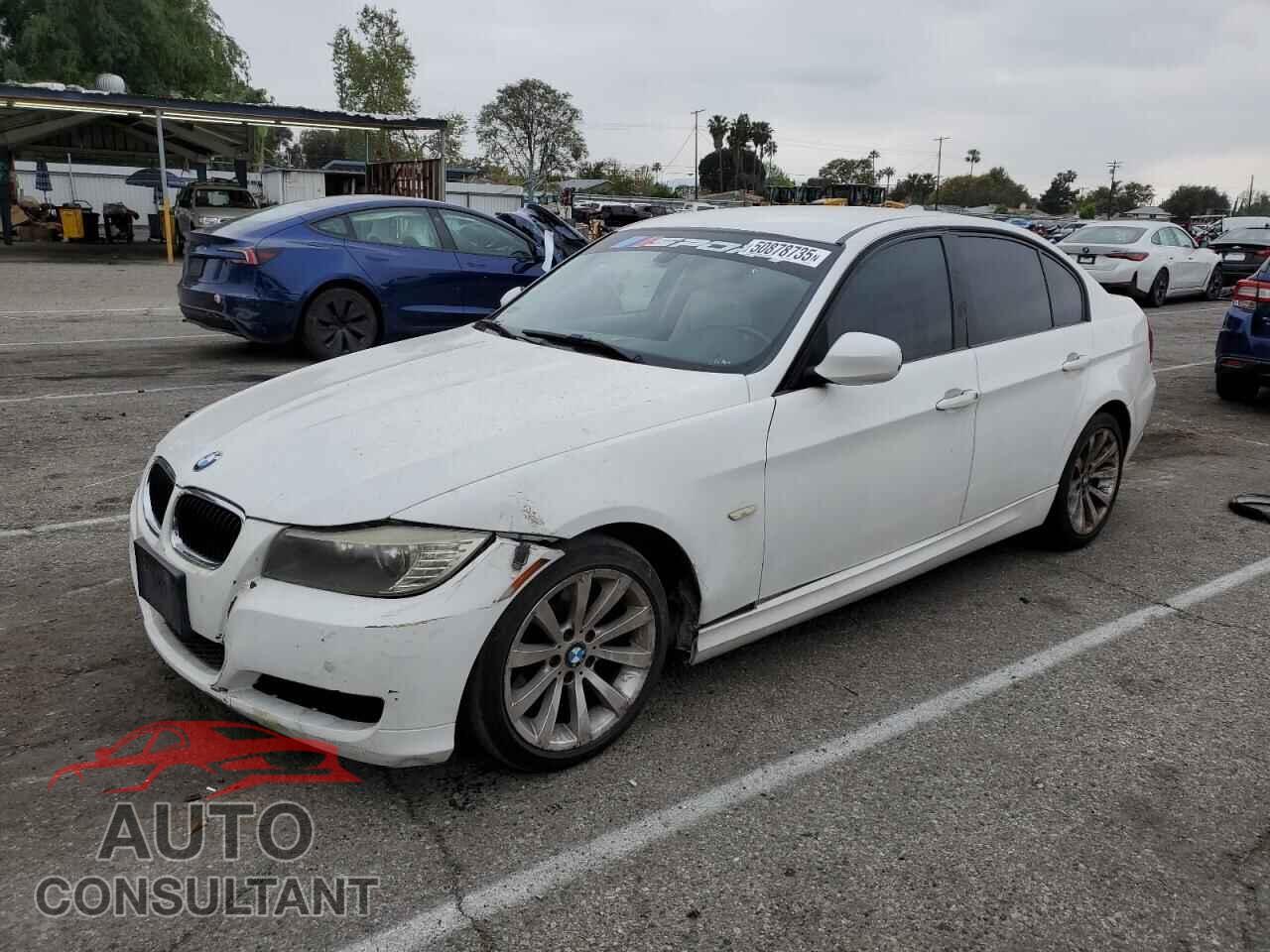 BMW 3 SERIES 2011 - WBAPH5C58BF093858