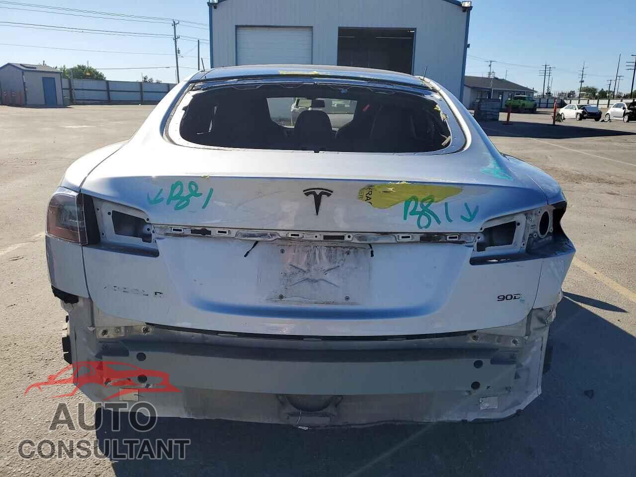 TESLA MODEL S 2016 - 5YJSA1E24GF123723