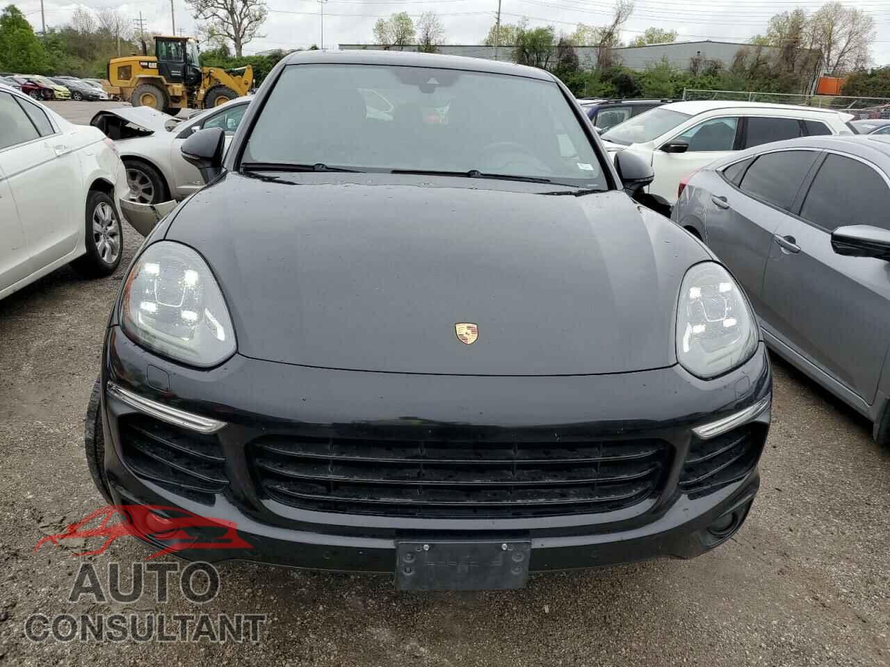 PORSCHE CAYENNE 2017 - WP1AA2A27HKA83020