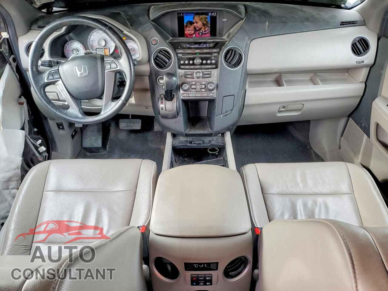 HONDA PILOT 2012 - 5FNYF4H57CB077625
