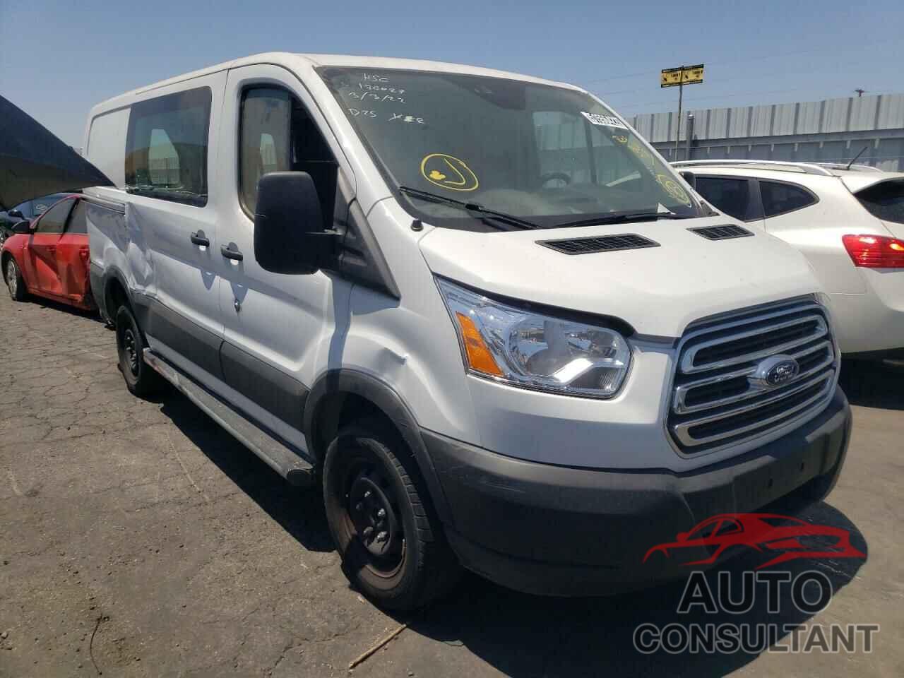 FORD TRANSIT CO 2019 - 1FTYR1YM1KKB52530