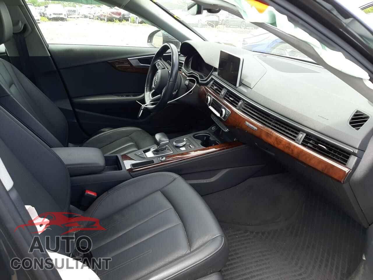 AUDI A4 2019 - WAUENAF47KN007778