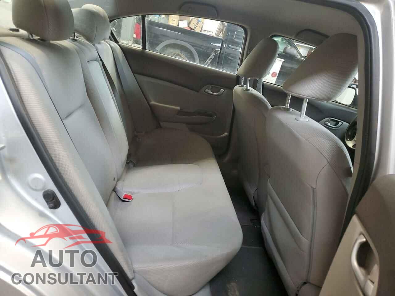 HONDA CIVIC 2012 - 2HGFB2F47CH032116