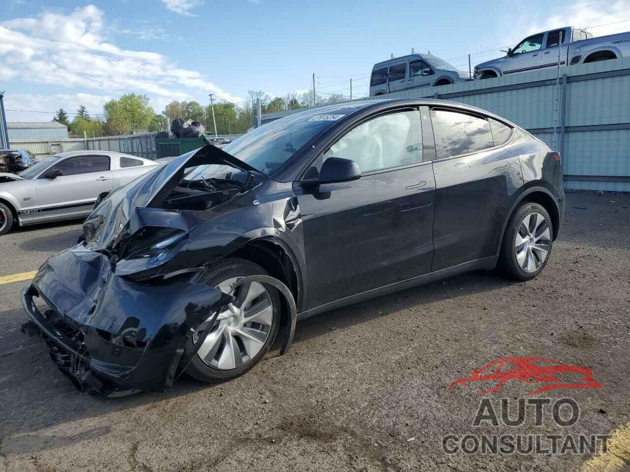 TESLA MODEL Y 2023 - 7SAYGDEE2PF673252