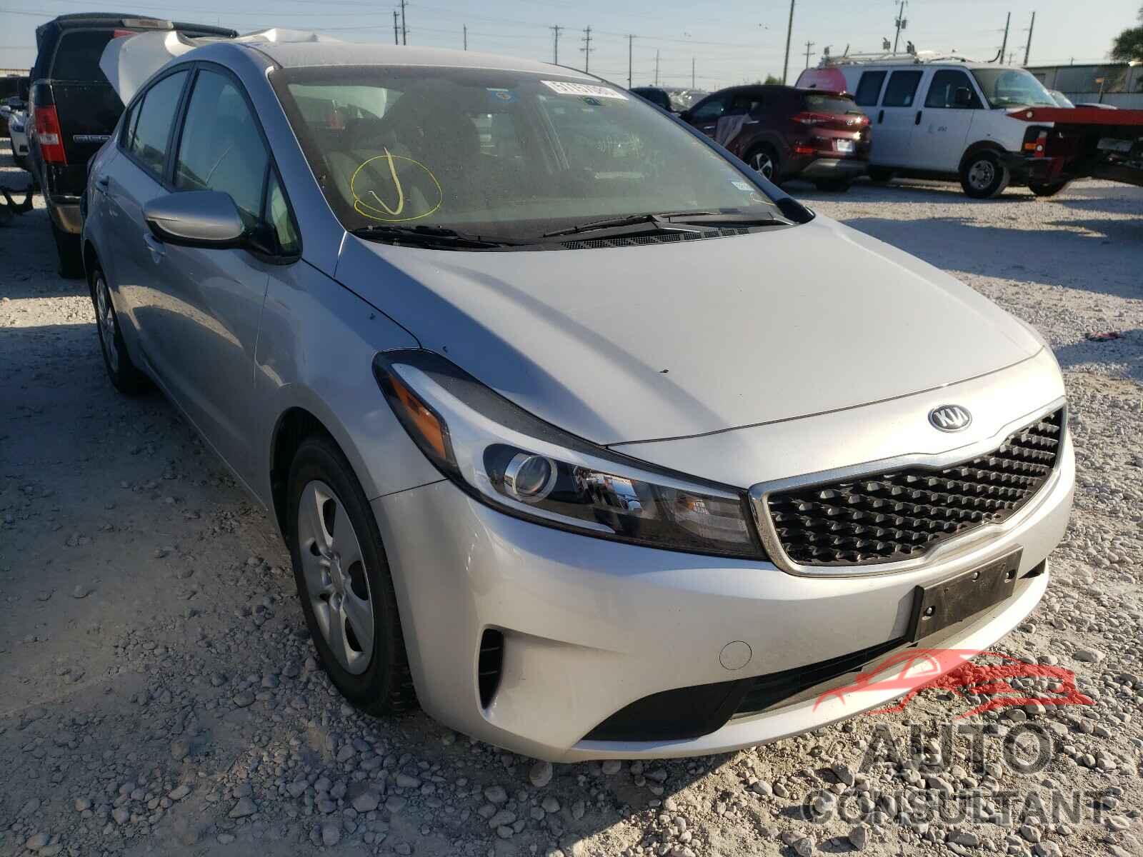 KIA FORTE 2017 - 3KPFK4A75HE156089