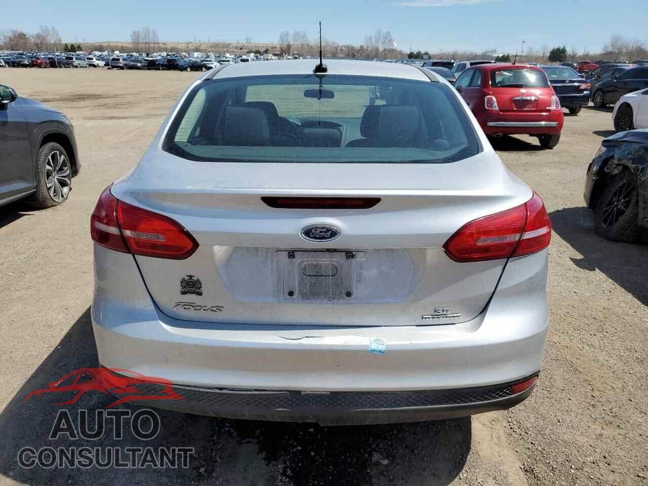 FORD FOCUS 2016 - 1FADP3F21GL299925
