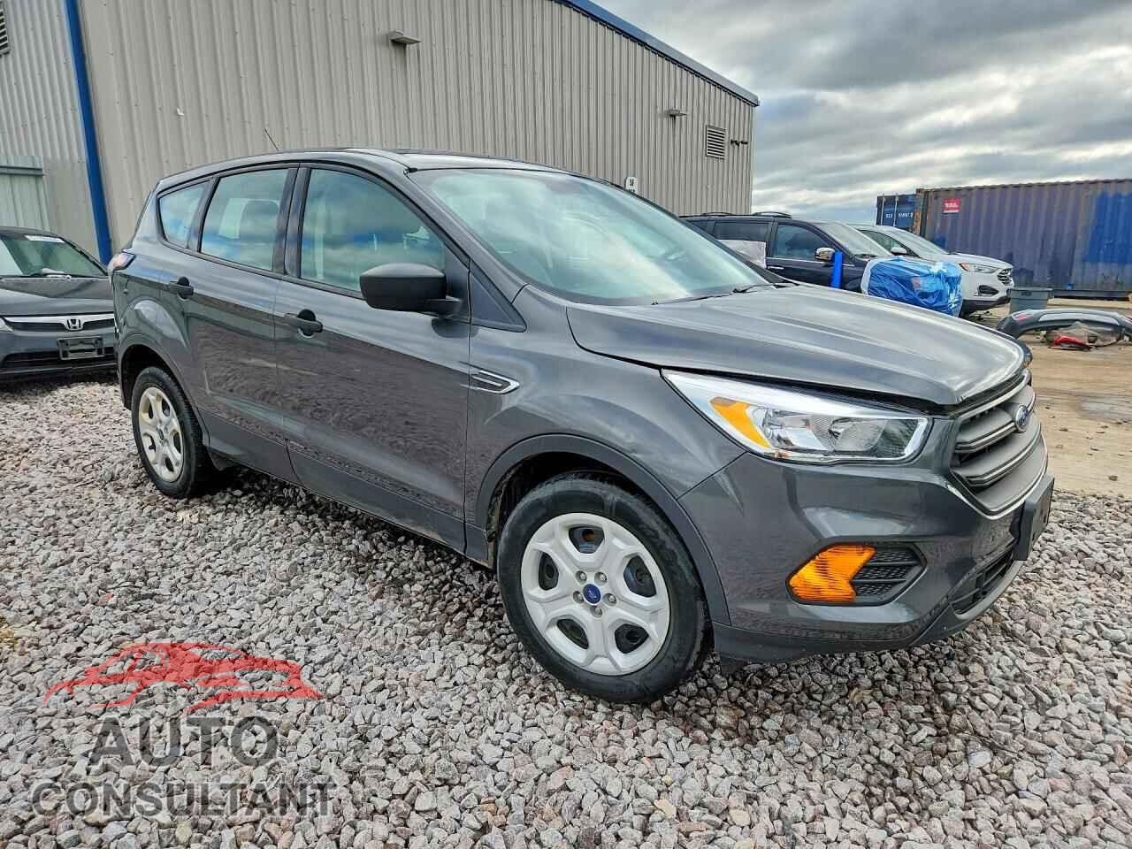 FORD ESCAPE 2017 - 1FMCU0F75HUC74476