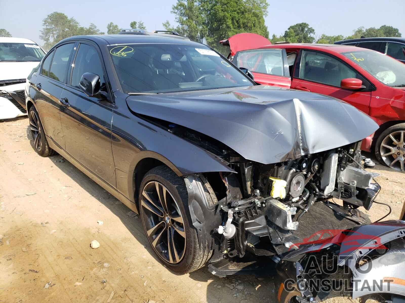 BMW 3 SERIES 2018 - WBA8B7C54JA577071