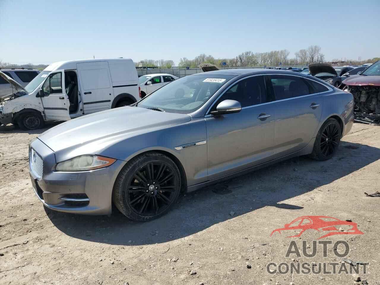 JAGUAR XJ 2013 - SAJWJ2GD7D8V51188