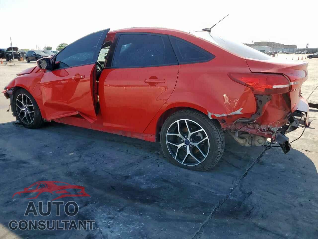 FORD FOCUS 2017 - 1FADP3H28HL248307
