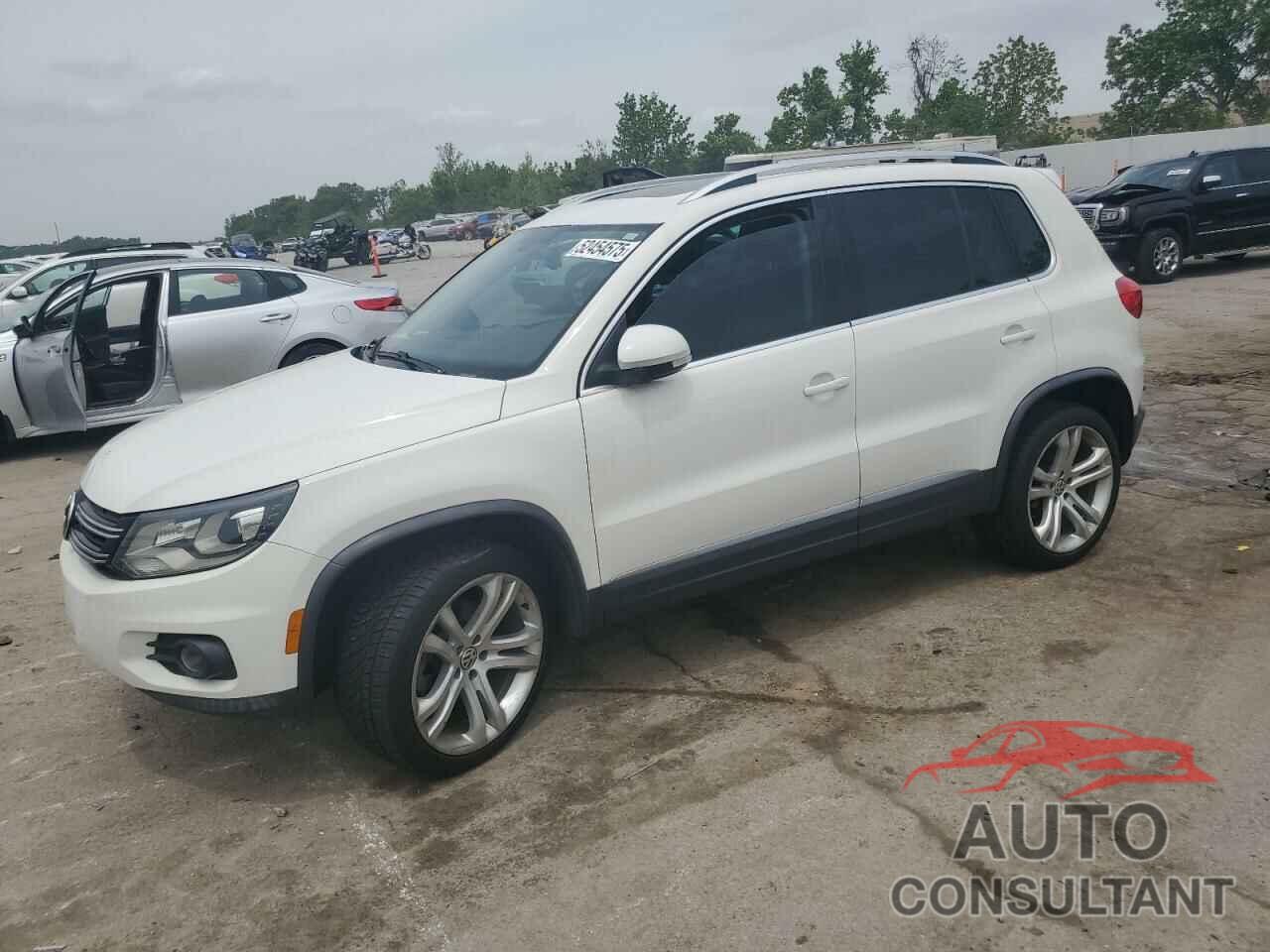 VOLKSWAGEN TIGUAN 2013 - WVGAV3AX9DW565039