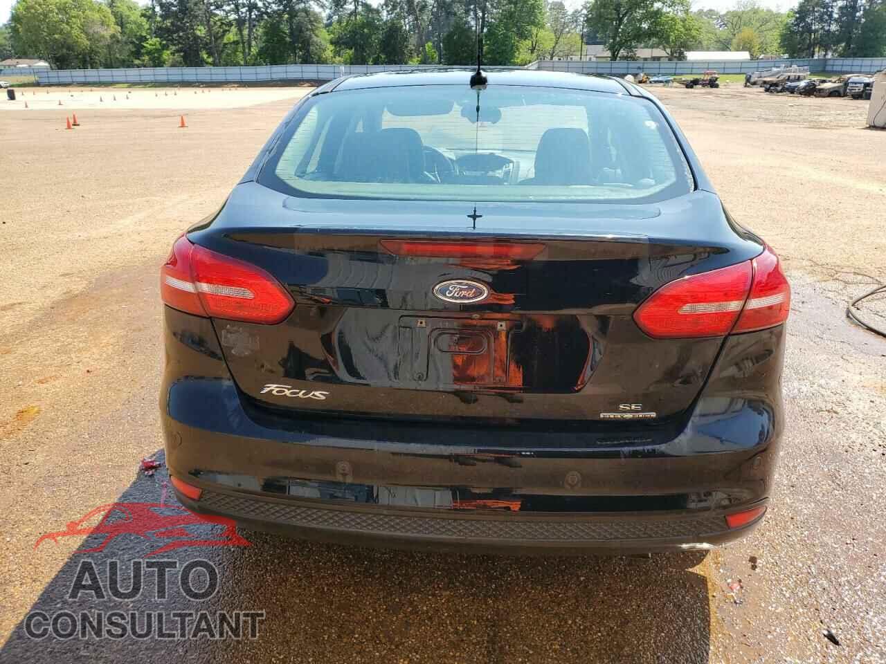 FORD FOCUS 2016 - 1FADP3F23GL262519