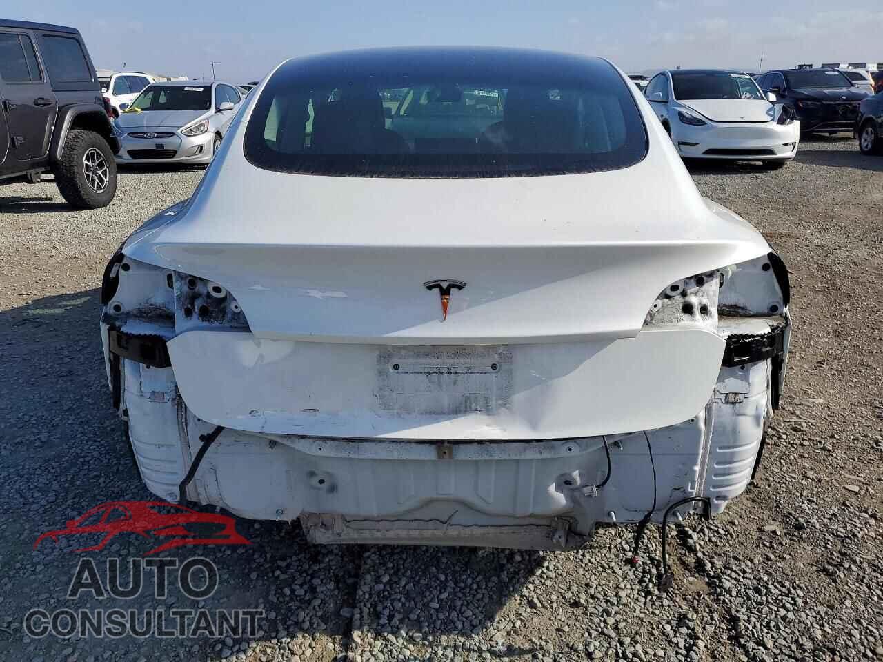 TESLA MODEL 3 2021 - 5YJ3E1EA6MF097105