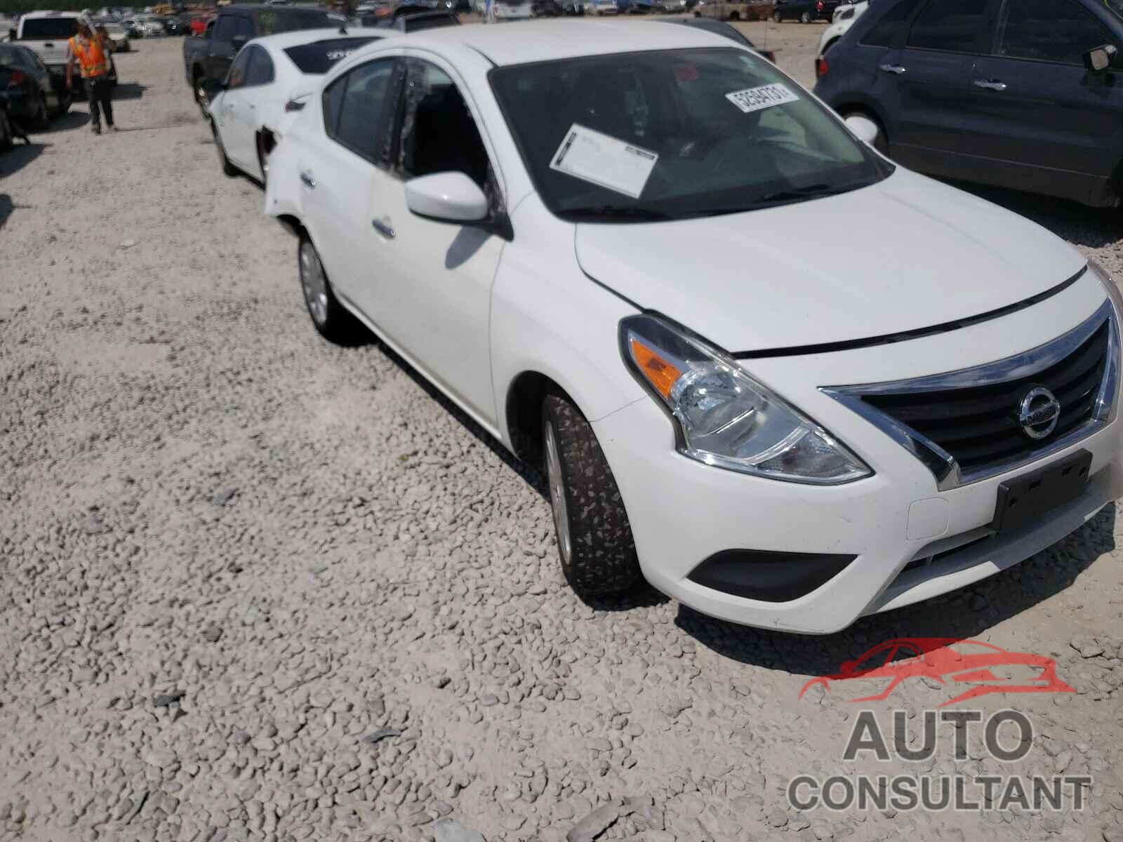 NISSAN VERSA 2017 - 3N1CN7AP4HK455475