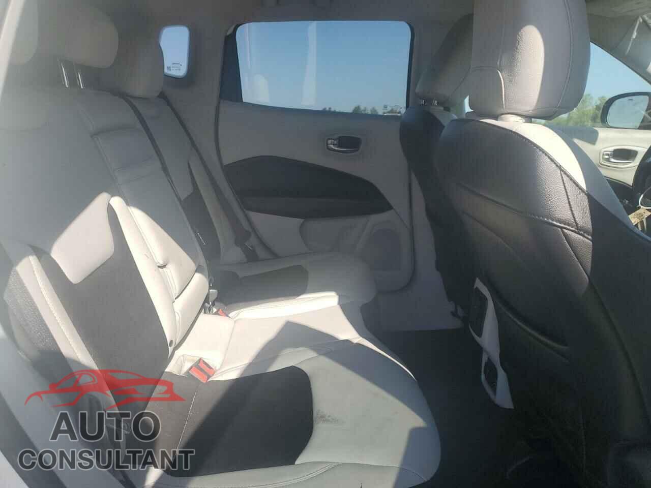 JEEP COMPASS 2017 - 3C4NJCBB3HT632847