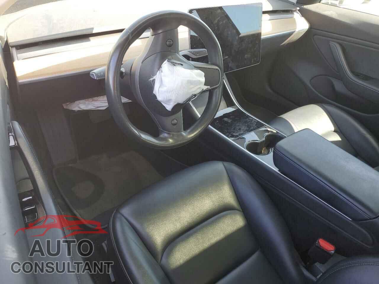 TESLA MODEL 3 2018 - 5YJ3E1EA0JF171839