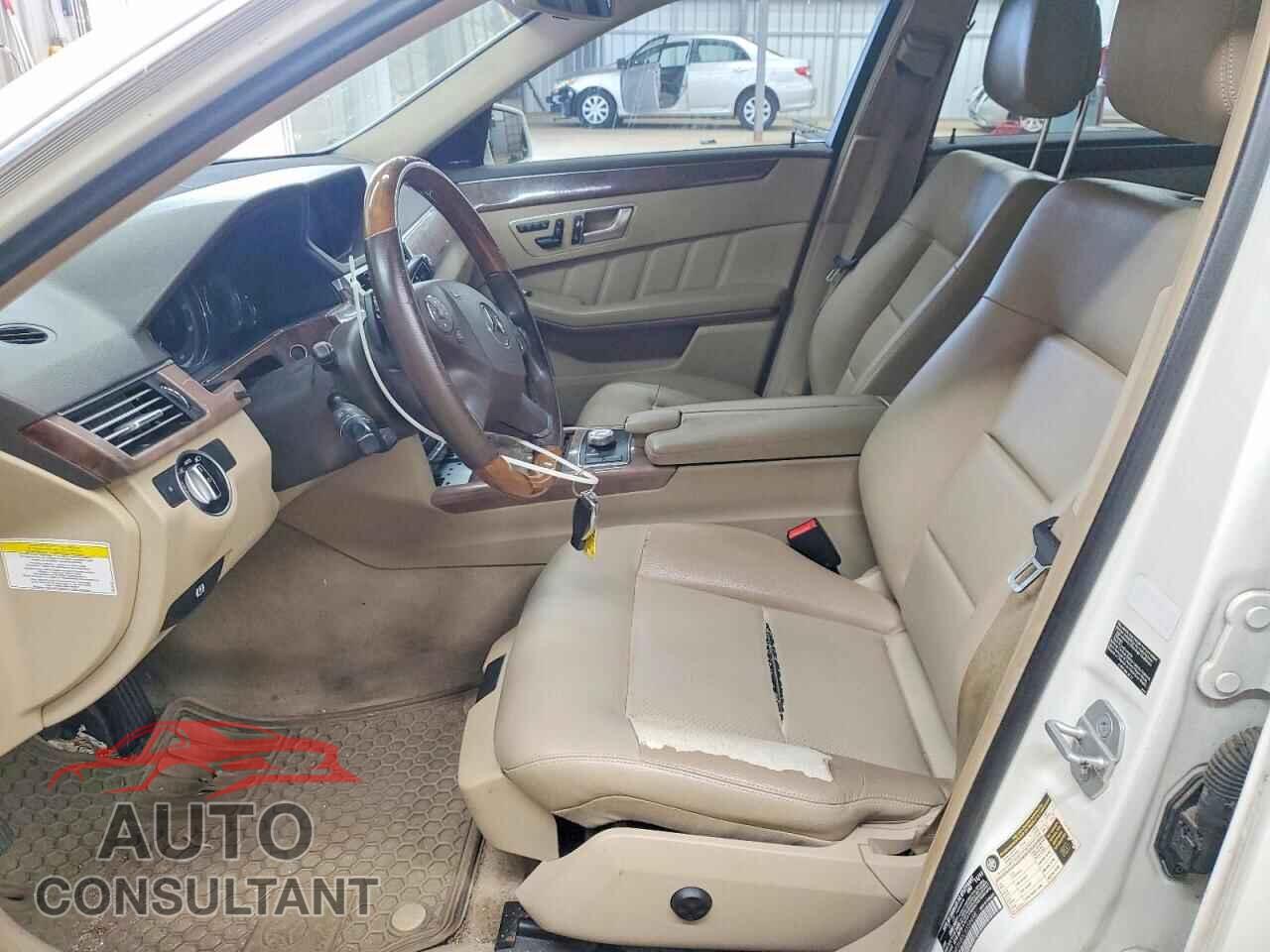 MERCEDES-BENZ E-CLASS 2012 - WDDHF5KB0CA559498