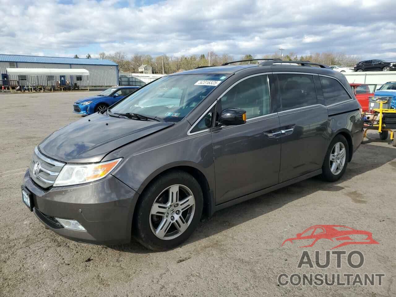 HONDA ODYSSEY 2013 - 5FNRL5H96DB010599