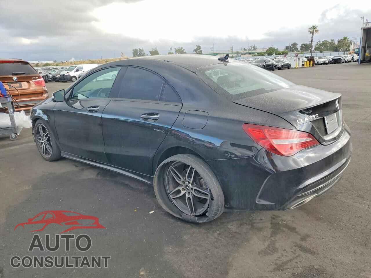 MERCEDES-BENZ CLA-CLASS 2019 - WDDSJ4EB8KN737420