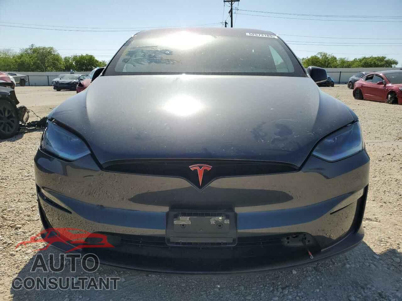 TESLA MODEL X 2023 - 7SAXCDE5XPF422163