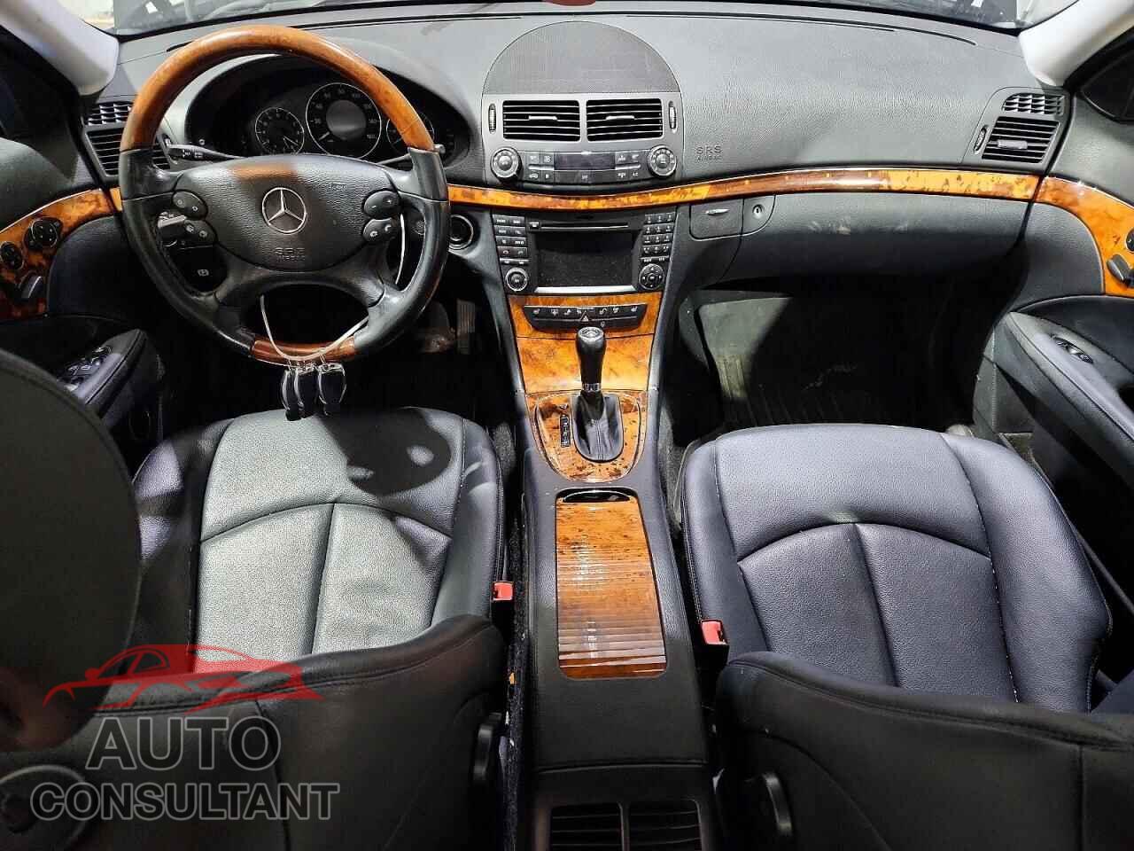 MERCEDES-BENZ E-CLASS 2009 - WDBUF87X39B439677