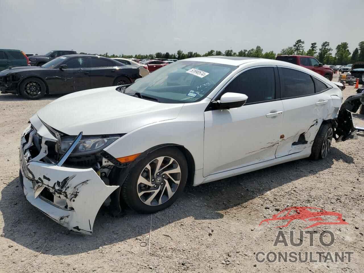 HONDA CIVIC 2018 - 19XFC2F75JE019959