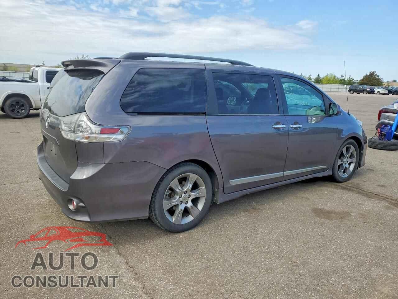 TOYOTA SIENNA 2013 - 5TDXK3DC8DS333760