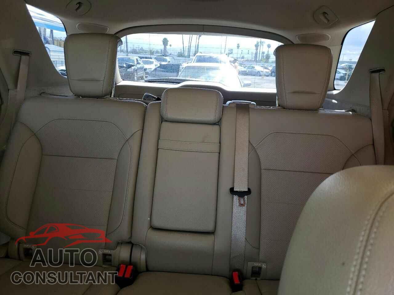 MERCEDES-BENZ M-CLASS 2015 - 4JGDA5JB2FA512529