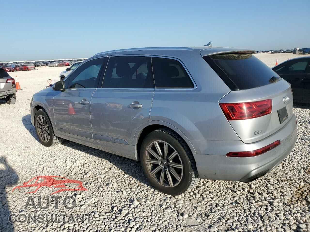 AUDI Q7 2017 - WA1VAAF73HD049737