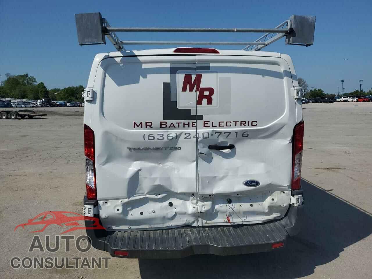 FORD TRANSIT 2015 - 1FTNR1ZM9FKB15670